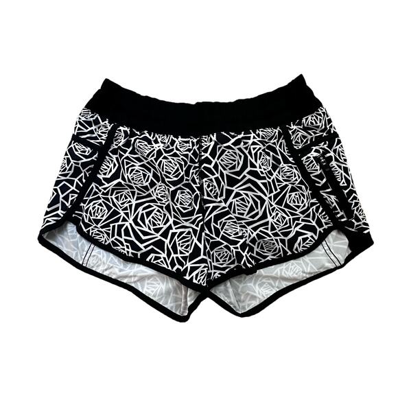 Lululemon | Run Speed Short | 4 Way stretch | Lined‎ | Black/White Rose | SZ 6 - Picture 1 of 8